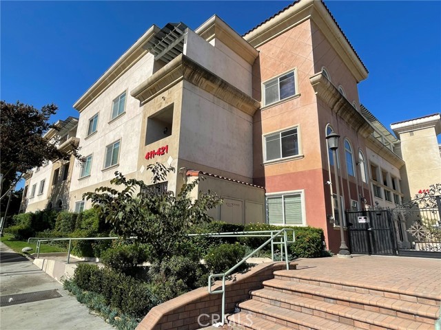 Photo of 421 S Garfield