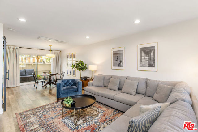 Property photo of 8025 Redlands ST