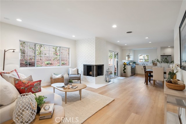 Photo of 1707 Massena Av