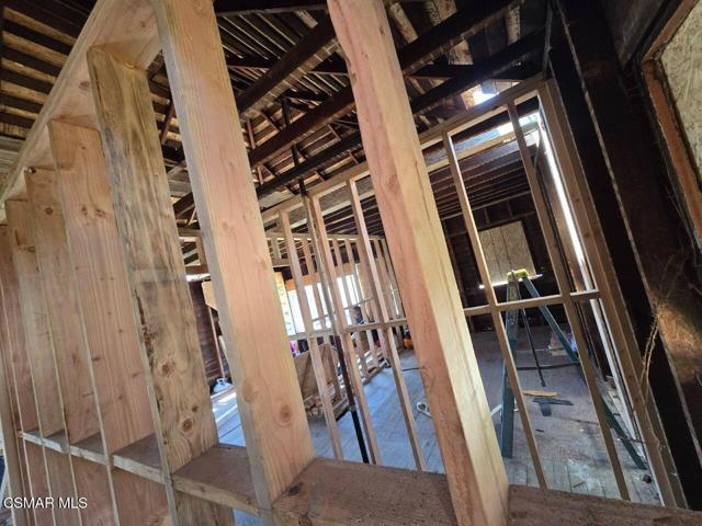 Property photo of 1242 N Virgil AV