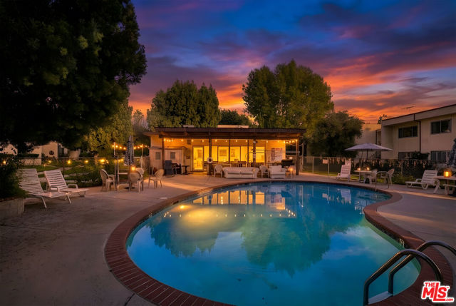 Property photo of 11813 Runnymede