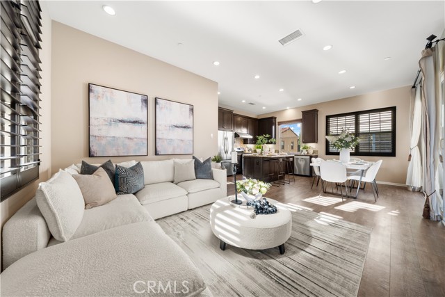 Property photo of 81 Strawberry Grv