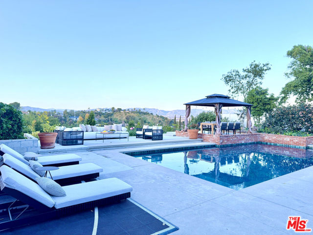 Photo of 3328 Red Rose Dr