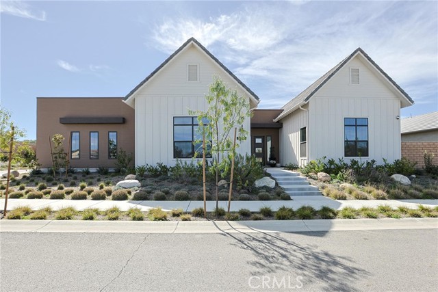 Property photo of 32213 DAYBROOK TE