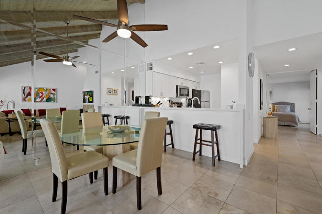 Property photo of 111 Racquet Club DR