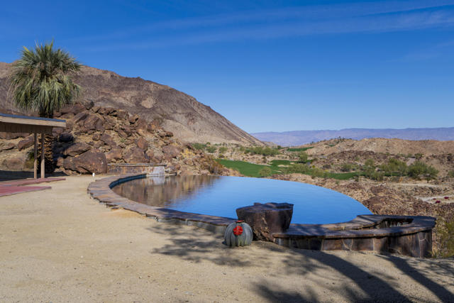 Property photo of 71750 Quail Trail TR