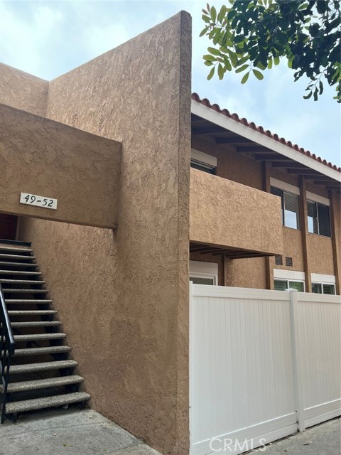 Photo of 1001 W Macarthur Bl