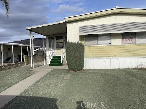 Property photo of 139 N Manzanita CT