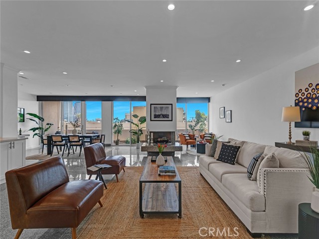 Property photo of 1333 S Beverly Glen BL