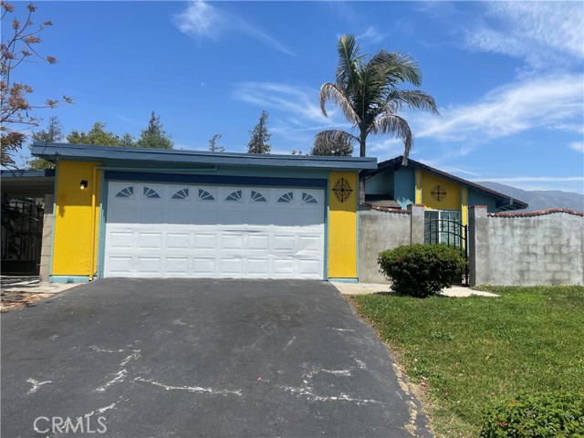 Property photo of 8772 Mignonette ST