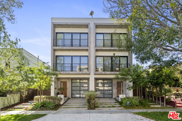 Property photo of 417 N Norton AV