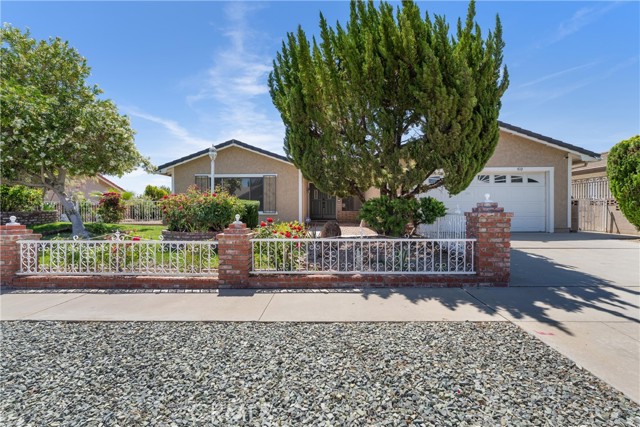 Property photo of 410 Fantasy ST