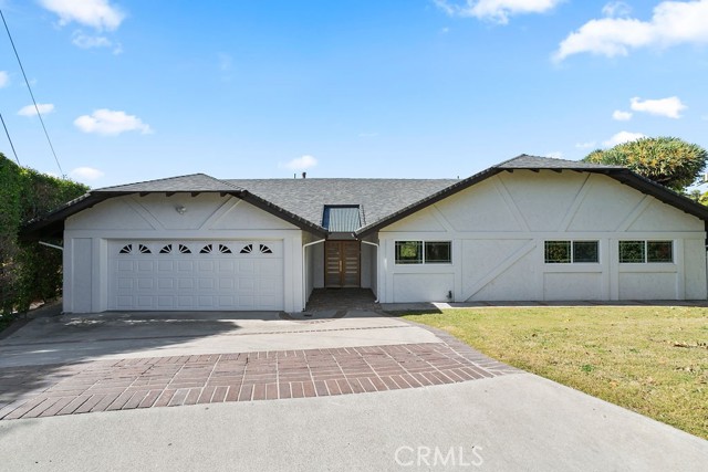 Property photo of 1101 Kenwood PL