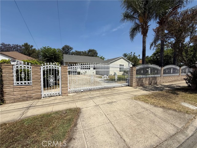 Property photo of 14047 Pierce ST