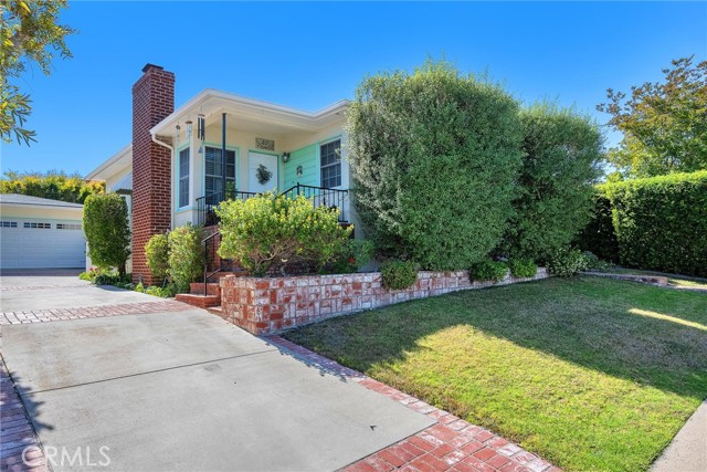Property photo of 217 N Ellery DR