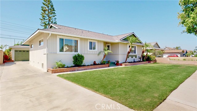 Property photo of 8158 Carnation DR