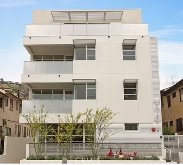 Property photo of 8265 Fountain AV