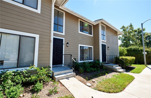 Property photo of 700 W Walnut AV