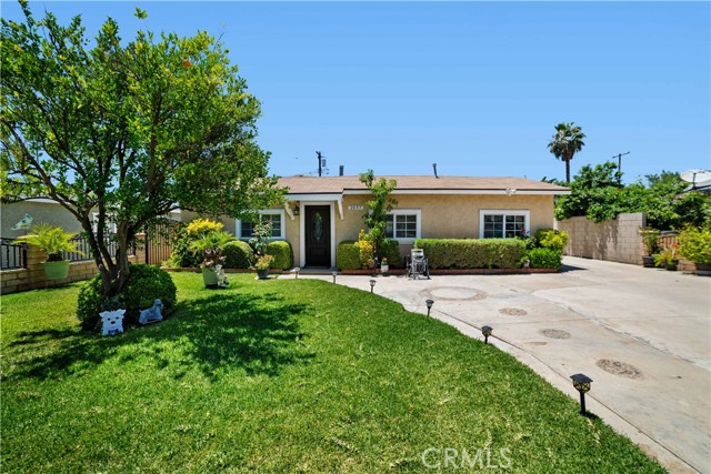 Property photo of 2037 Park Rose AV