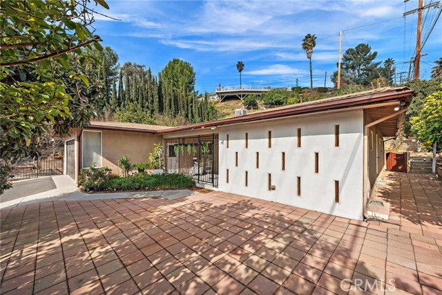 Property photo of 901 W El Repetto DR