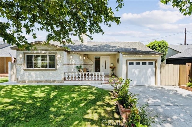 Property photo of 3333 N Los Coyotes Diagonal