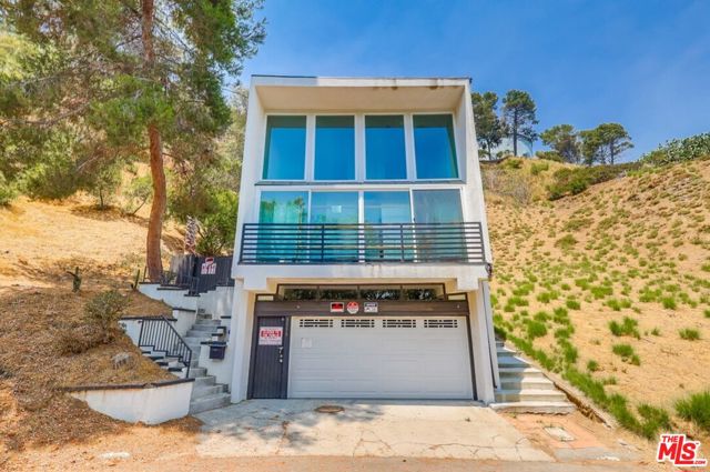 Property photo of 8655 Appian WY