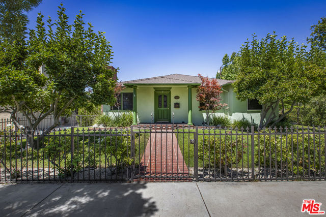 Property photo of 369 S Roosevelt AV