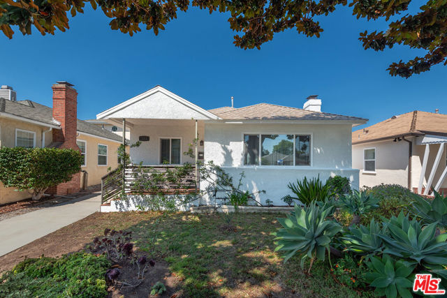 Property photo of 8125 Regis WY