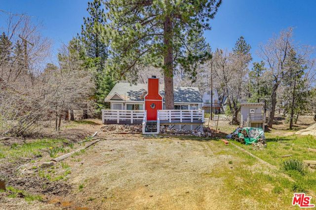 Property photo of 2337 Lookout DR