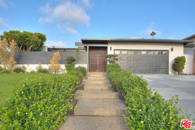 Property photo of 3804 Duray PL