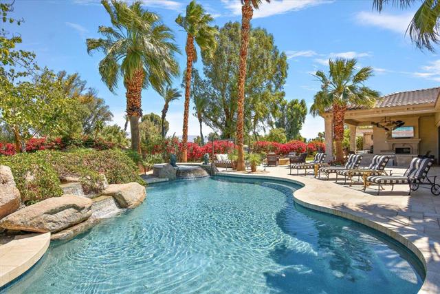 Photo of 78770 Starlight Ln