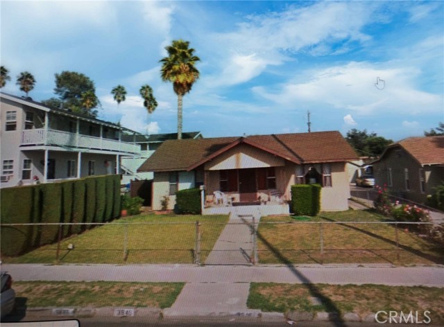 Property photo of 3846 Tampico AV