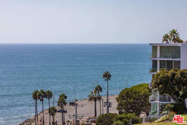 Property photo of 17352 W Sunset BL