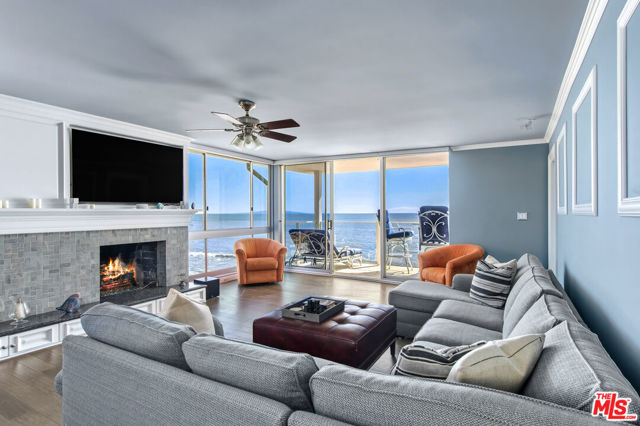 Property photo of 22548 Pacific Coast HY