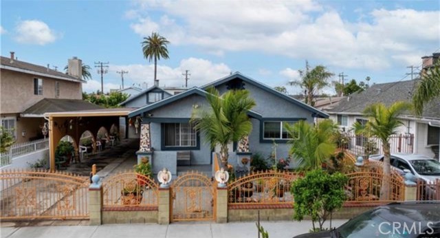 Property photo of 1843 Cerritos