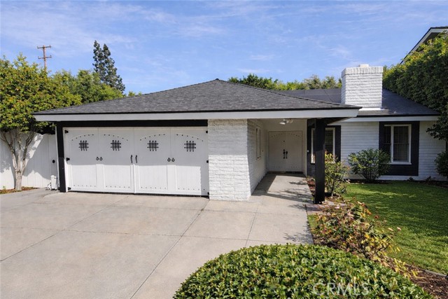 Photo of 17400 Laurelbrook Ct