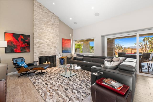 Property photo of 48644 Wolfberry CT