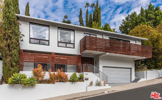 Property photo of 7555 Devista DR