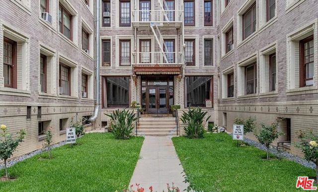 Property photo of 2121 James M Wood BL
