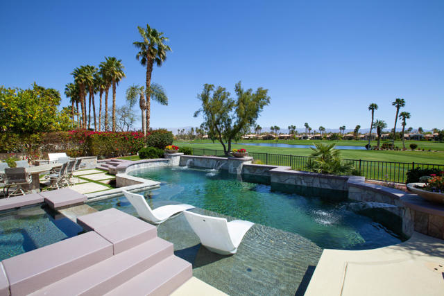 Property photo of 49568 Via Conquistador