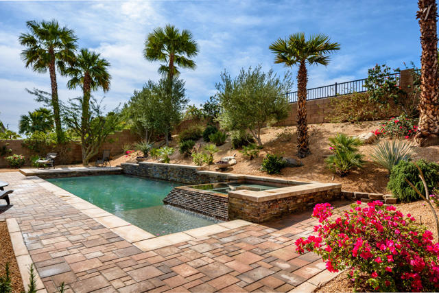 Property photo of 35831 Raphael DR