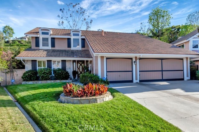Property photo of 595 S Avenida Faro