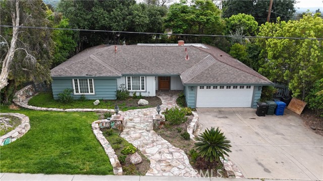 Property photo of 326 E Sierra Madre AV