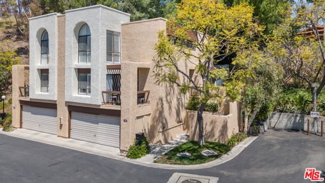 Property photo of 712 Vallejo Villas