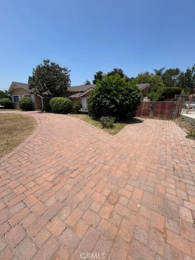 Property photo of 2017 E Michelle ST