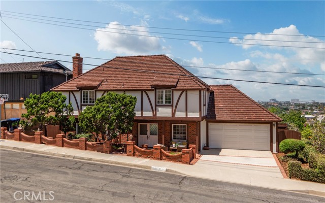 Property photo of 4259 Vista Largo