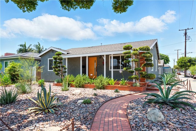 Property photo of 149 N Vail AV