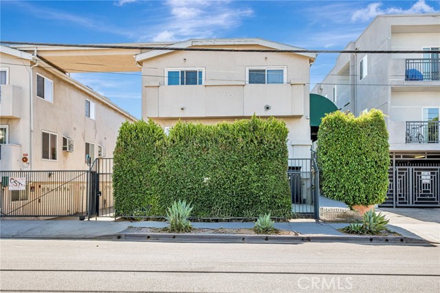 Property photo of 8828 Burnet AV