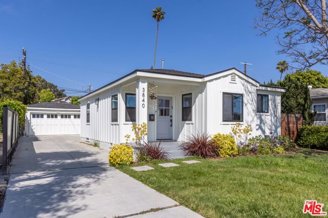 Property photo of 3840 Lyceum AV