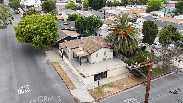 Property photo of 3720 S St Andrews PL